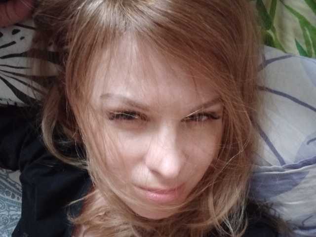 תמונה של הפרופיל BlondeFox