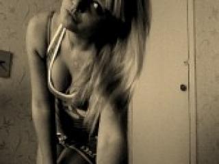 צ'אט וידאו ארוטי blondegirl