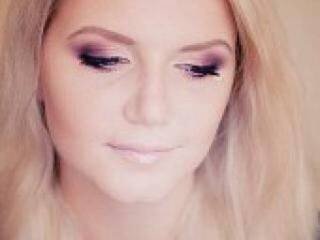 צ'אט וידאו ארוטי blondi07x