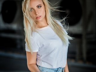 תמונה של הפרופיל Blondigirl1