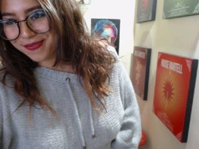 צילומי מסך משודרים bloom-fire