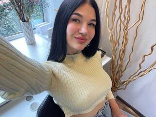 צ'אט וידאו ארוטי BloomFancyGirl