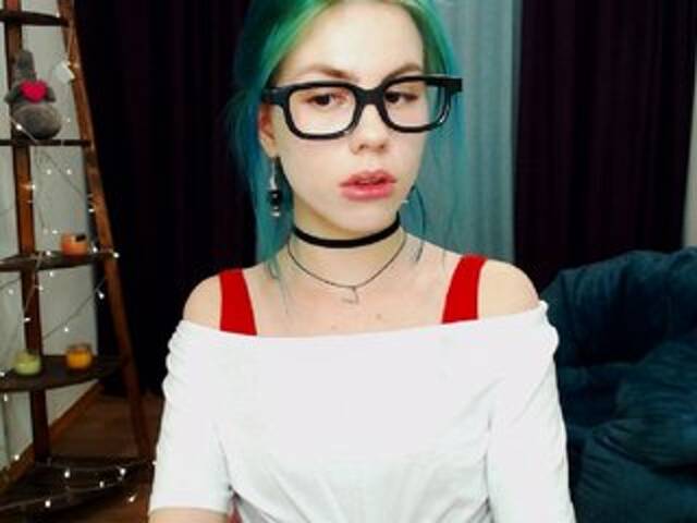 צילומי מסך משודרים BlueNikole