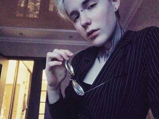 צ'אט וידאו ארוטי BlueXWolf