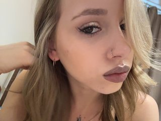 צ'אט וידאו ארוטי BarbieKoShKa1-1