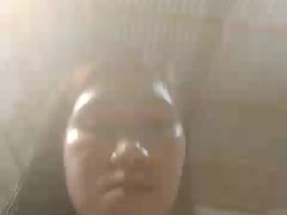 צ'אט וידאו ארוטי JuicyKittie