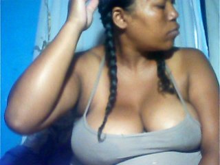 צ'אט וידאו ארוטי MIRANDAW