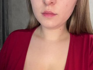 צ'אט וידאו ארוטי AlinaRay