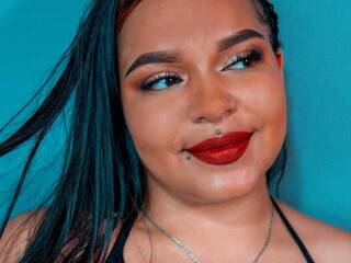 צ'אט וידאו ארוטי BonieHall