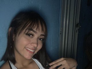 צ'אט וידאו ארוטי BonnieBrown4