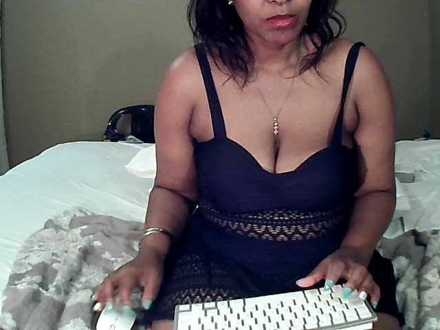 צילומי מסך משודרים Bootygorgeous