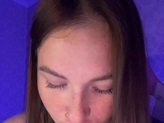 צ'אט וידאו ארוטי BoredGirl