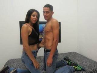 צ'אט וידאו ארוטי bradftkandy