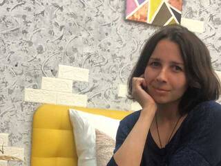 צ'אט וידאו ארוטי BrendaFors