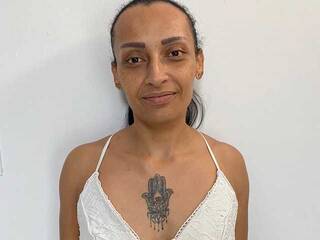 צ'אט וידאו ארוטי BrendaParkerr