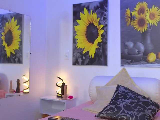 צילומי מסך משודרים Briana-giil