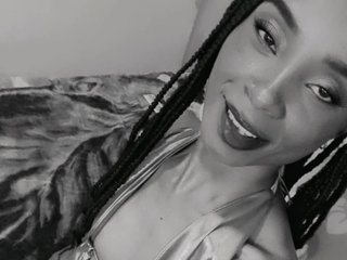 צ'אט וידאו ארוטי brianitahunterr