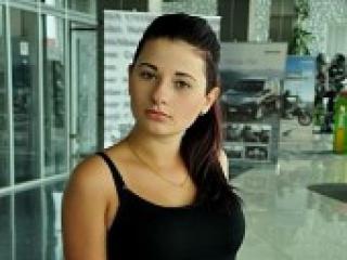 צ'אט וידאו ארוטי briannaholp
