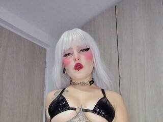 צ'אט וידאו ארוטי Brianoir