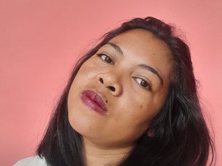 צ'אט וידאו ארוטי BrigitteSweet