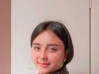 צ'אט וידאו ארוטי Britanyy