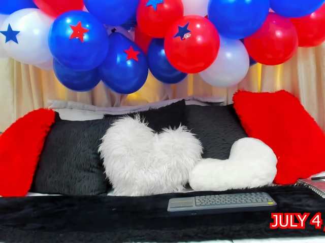 צילומי מסך משודרים BRITANYSTONE