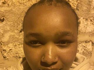 צ'אט וידאו ארוטי Browny-candy