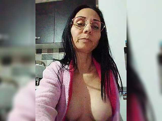 צילומי מסך משודרים Brunetasexy1