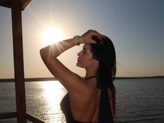 צ'אט וידאו ארוטי Brunette00000
