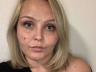 צ'אט וידאו ארוטי Babyplease