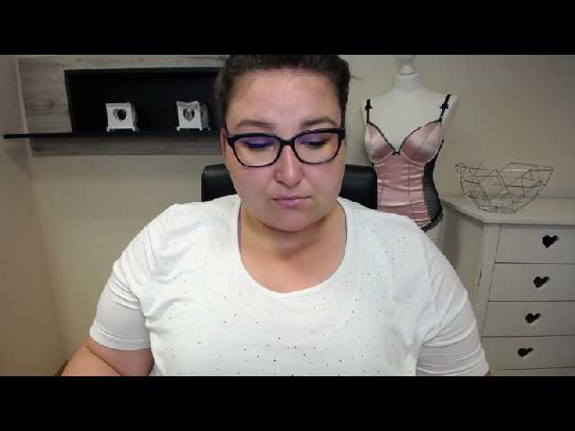 צילומי מסך משודרים bustyLEXX