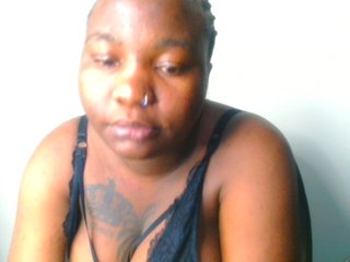 צ'אט וידאו ארוטי bustymelons69