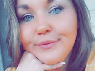 צ'אט וידאו ארוטי Bwet4u