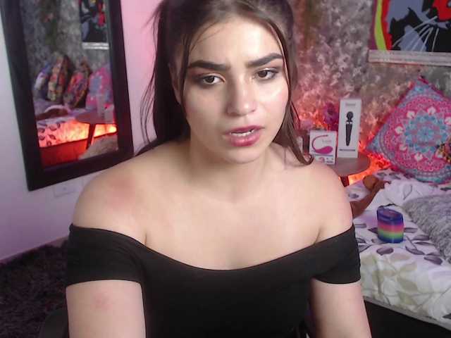 תמונות caitlin-gomez TEMA: : 18 #teen #bdsm #anal #squirt #masturbate #latina #titsbig#new #lickfeet #lovense#c2c #thin #lush #nora