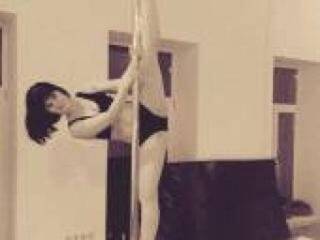 צ'אט וידאו ארוטי callielady