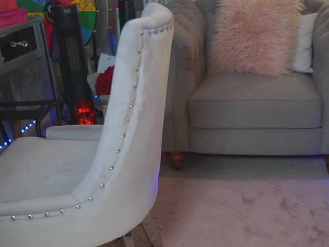 צילומי מסך משודרים CallMeBadGirl