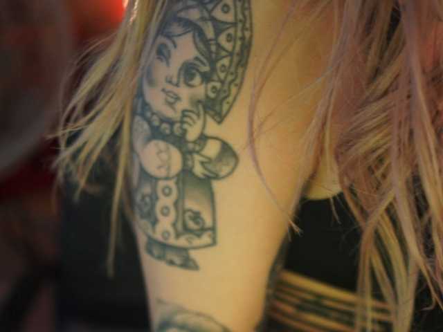 צילומי מסך משודרים CallMeBadGirl