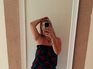 צ'אט וידאו ארוטי CallmeWild7
