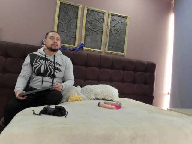 צילומי מסך משודרים cameroncornel