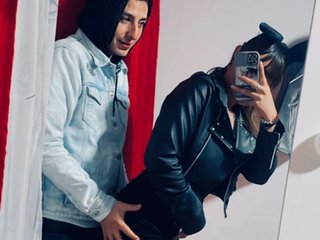 צ'אט וידאו ארוטי CamiAndCris