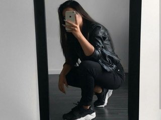 צ'אט וידאו ארוטי Camilarico29