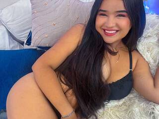 צ'אט וידאו ארוטי CamilaRioss