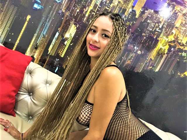 תמונה של הפרופיל CamilaVega