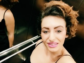 תמונה של הפרופיל CamilleKunt