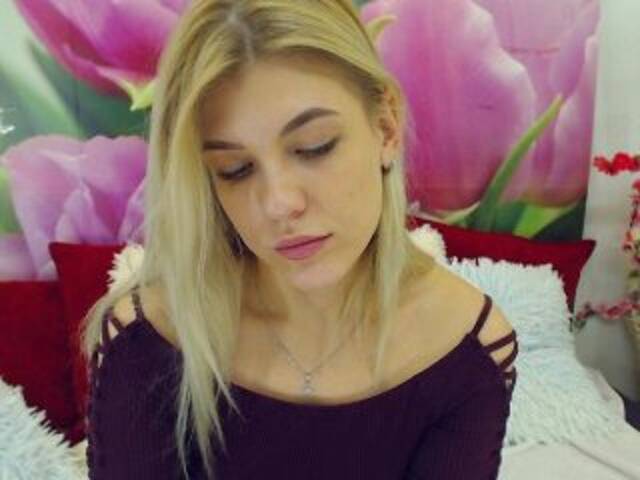 צילומי מסך משודרים CamomillaG