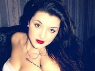 צ'אט וידאו ארוטי candeegirll