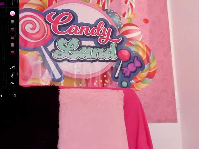 צילומי מסך משודרים candy-smith