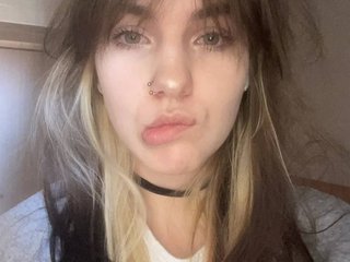 צ'אט וידאו ארוטי CandyJoly