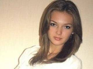 צ'אט וידאו ארוטי candyqueen