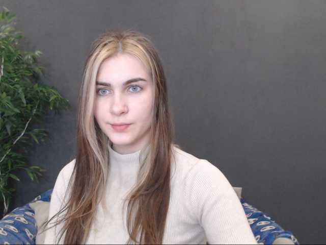 צילומי מסך משודרים CandyRose